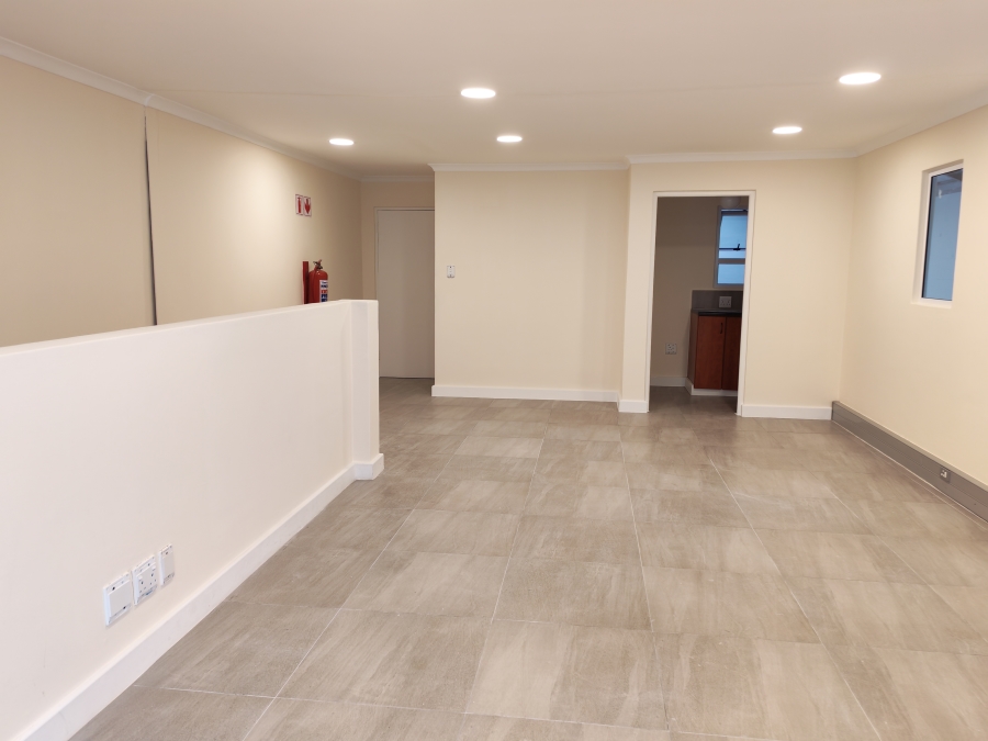 To Let Commercial Property for Rent in Asla Park Western Cape